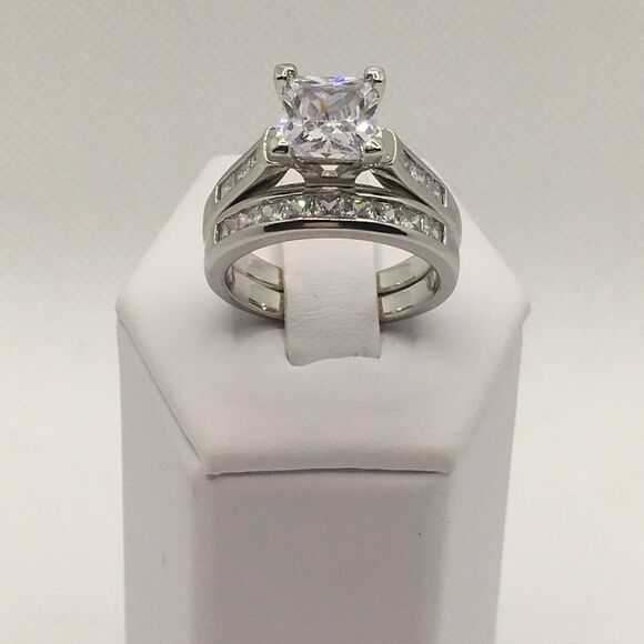 Jewelry - SILVER WEDDING RING